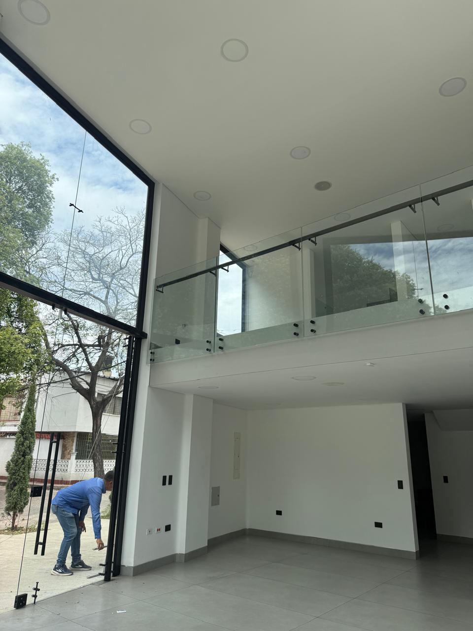 ARRIENDO LOCAL COMERCIAL LA TOMA - Image 3