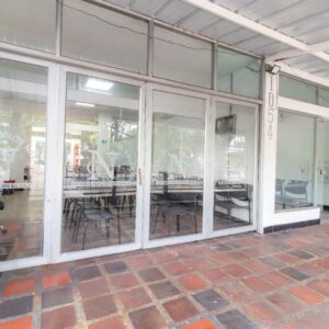 EN VENTA INMUEBLE COMERCIAL