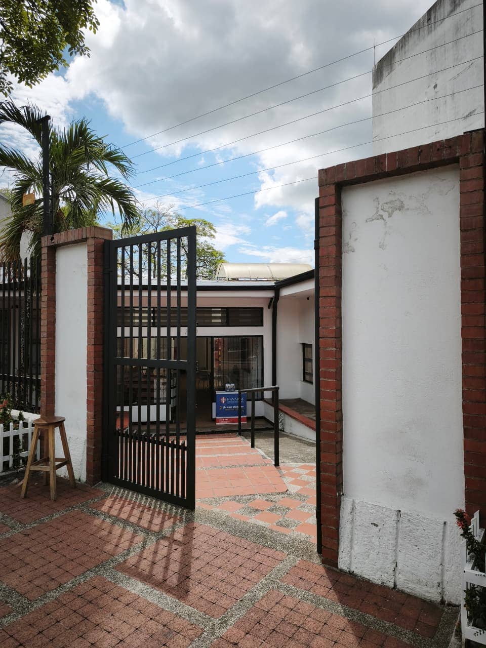 SE ARRIENDA INMUEBLE PARA INTITUCIONES EDUACTIVAS EN EL CENTRO DE LA CUIDAD. - Image 8