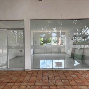 ARRIENDO LOCAL COMERCIAL BOSQUES DE CANTABRIA